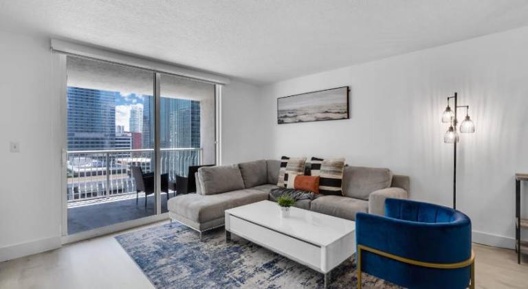 Rental apartment with pool & jacuzzi | Suitable for remote work — photo 2
