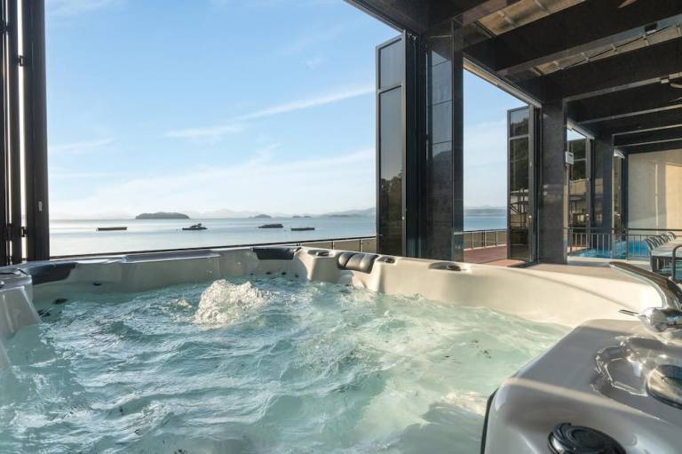 Yeosu Kinolkids Poolvilla