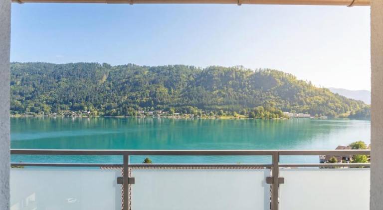 Serviced apartment with terrace | Next to the ski | Pets are welcome — photo 5