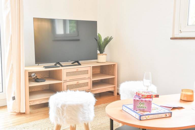 Apartment with patio | Perfect for remote work — photo 2