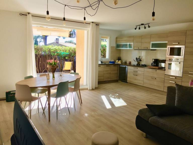 Appartement Sausset-les-Pins