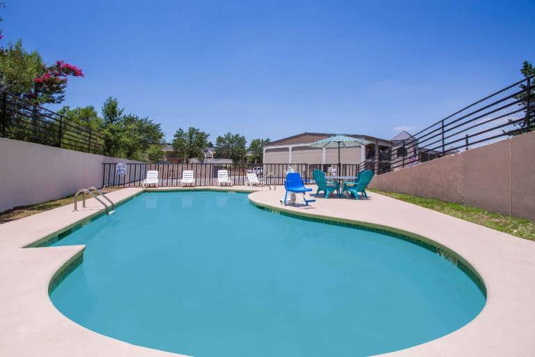 Super 8 By Wyndham Augusta in Augusta, GA