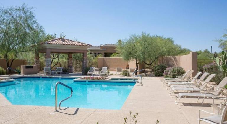 Gated Grayhawk 2 Suites Near TPC and WestWorld, Luxury-Two full Master-Best Location — photo 3