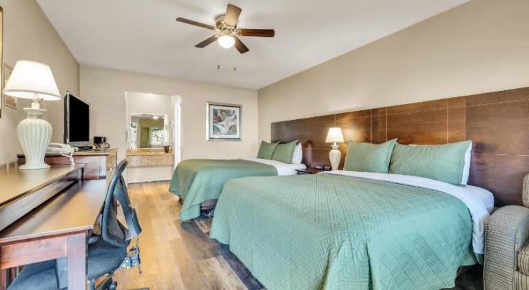 Scottish Fairway Inn — photo 2