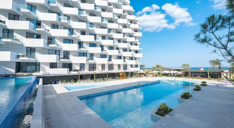 Holiday apartment with pool & jacuzzi | Close to the beach | Pets allowed — photo 2