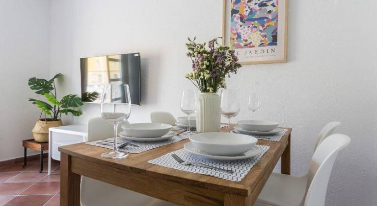 Rental apartment with terrace — photo 3