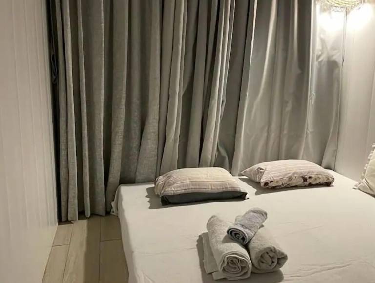 Cabina New Marine Lines