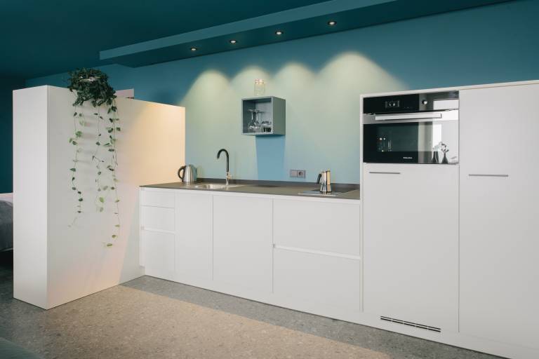 Apartment 'Cityview Apt 3' with Mountain View, Private Terrace and Wi-Fi — photo 2
