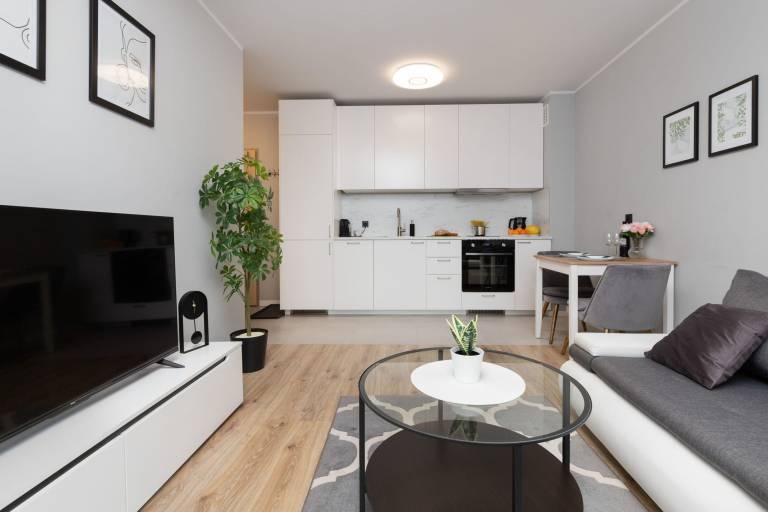 Child-friendly apartment with yard & fast internet | Dogs allowed — photo 4