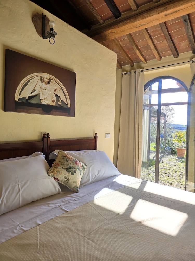 Farmhouse Castelmuzio