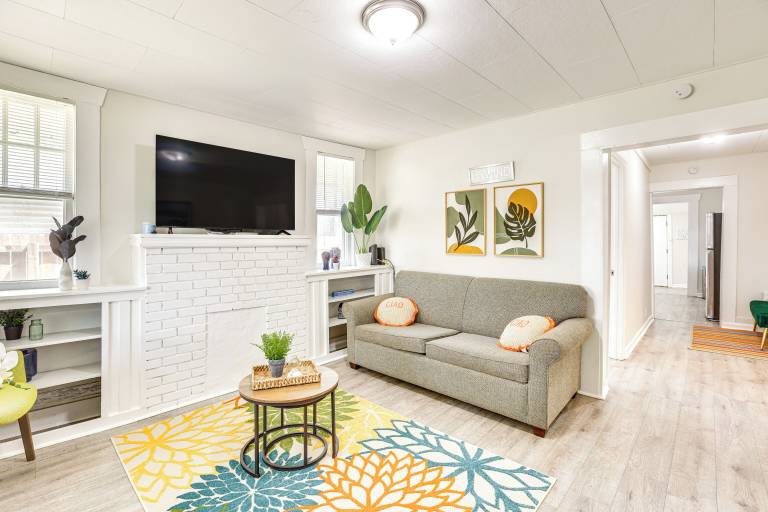 House  Ensley