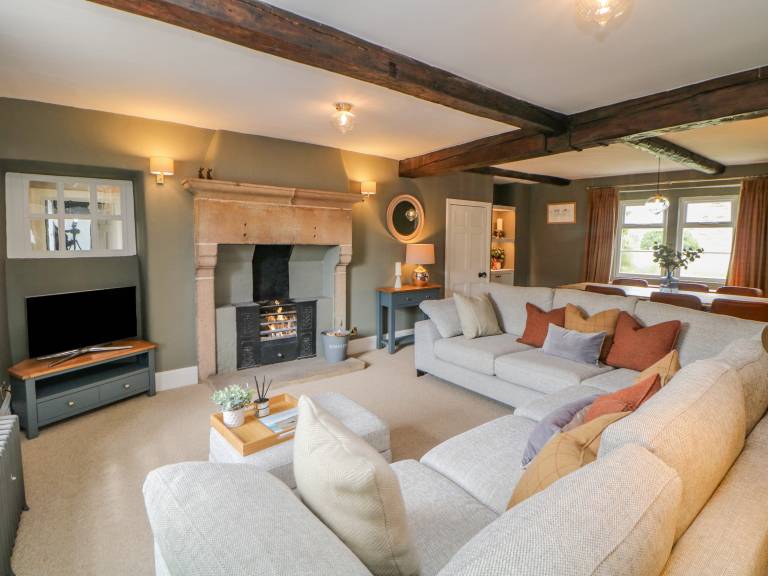 Children-friendly charming cottage with yard | Pets are welcome — photo 2
