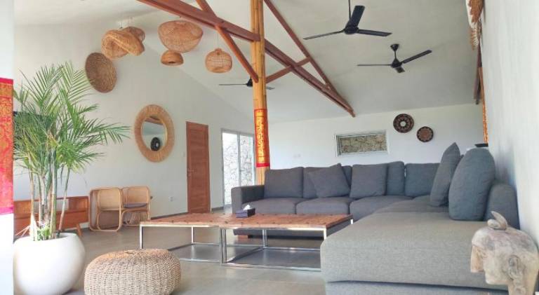 Villa with pool — photo 2
