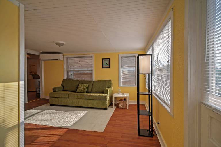 Treasure Island Cottage, Near Boardwalk & Beach! — photo 4