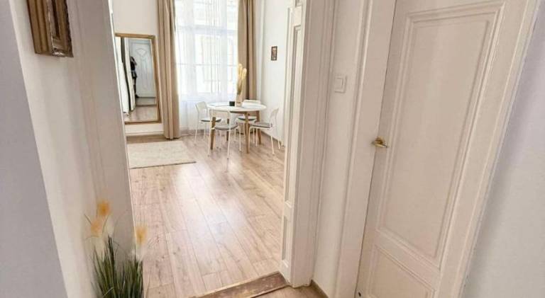 Rental apartment with 1 room for 4 persons — photo 3
