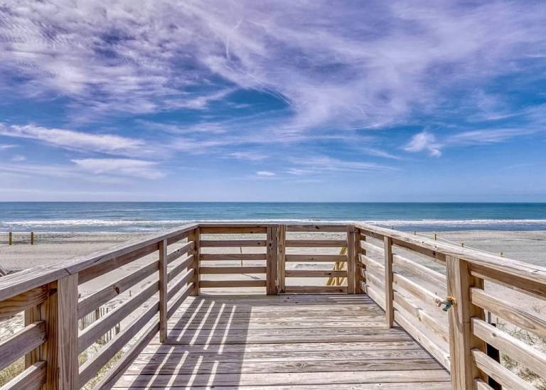 Cottage Oak Island