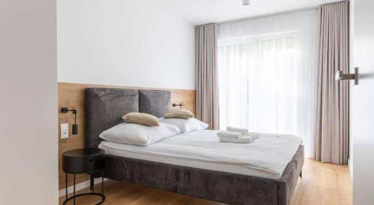 Serviced apartment with jacuzzi, pool & patio in Darlowo
