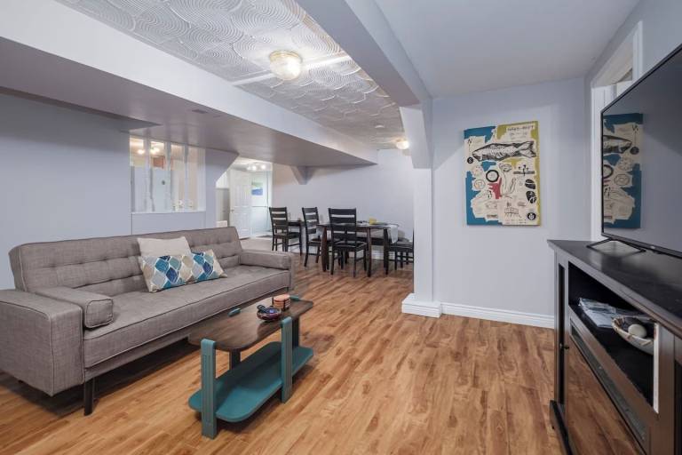 Apartment  West End