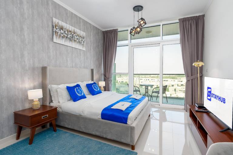 Fully equipped rental apartment with barbecue, sauna & hot tub | Suitable for remote work | Pets are welcome in Dubai