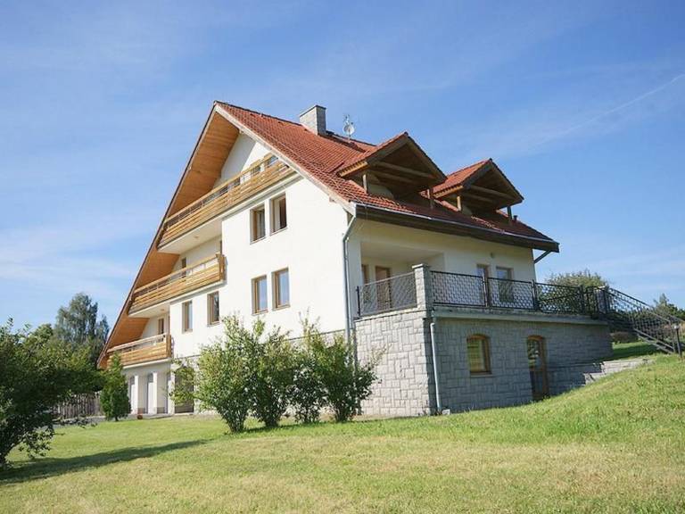 House Šebestěnice