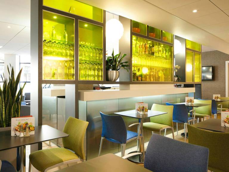 Ibis Manchester Centre Princess Street — photo 5