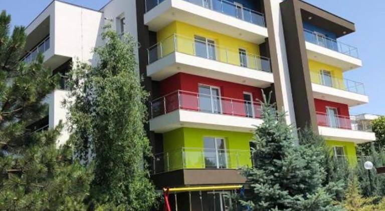 Rental apartment with pool — photo 4