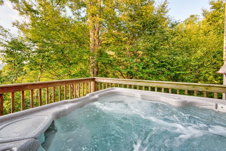 Above It All - Amazing Views! In Blowing Rock, hot tub, pool table! — photo 5