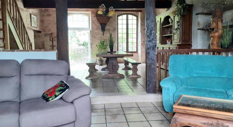Vacation home with pool — photo 5