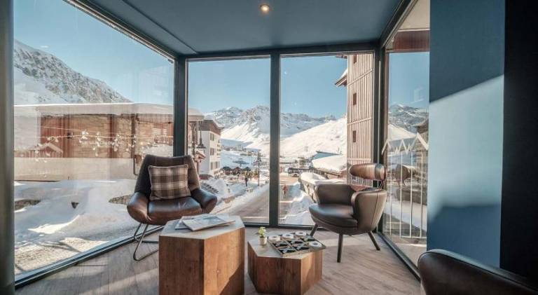 Serviced apartment with sauna, hot tub & pool | Ski nearby | Dogs allowed — photo 4