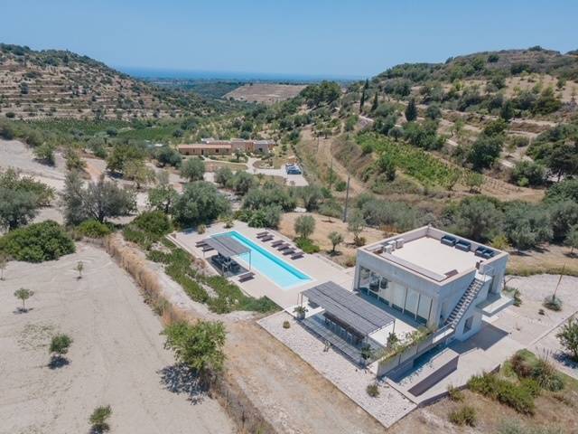 Villa  San Corrado di Fuori