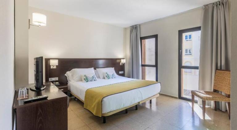 Itaca Colon by Soho Boutique in Córdoba