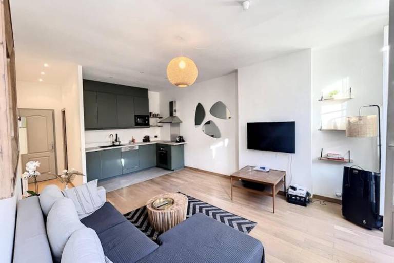 Apartment with 2 rooms for 4 persons in Mougins