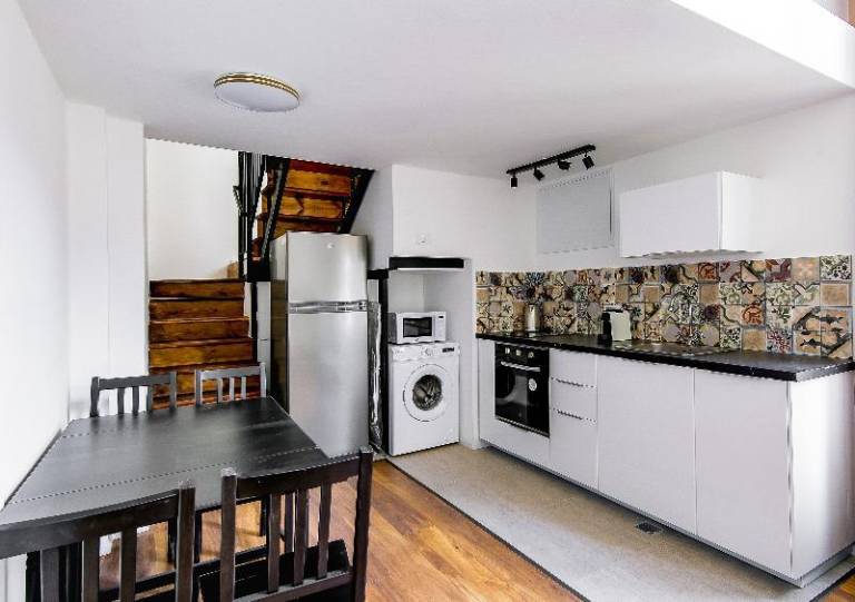 Holiday apartment with patio | Close to Neve Tzedek — photo 4