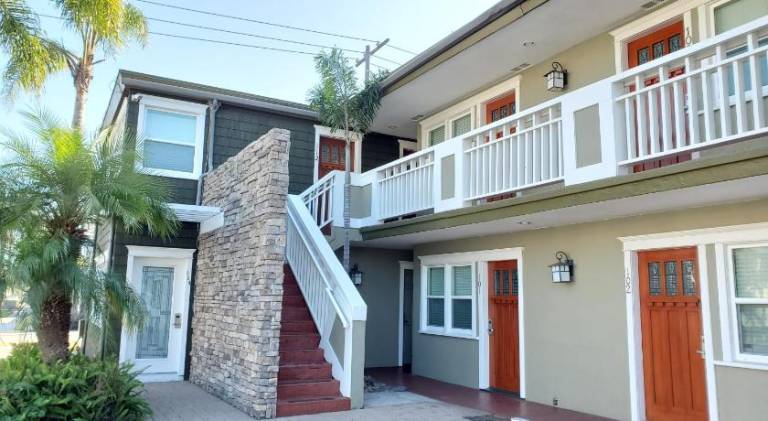 Coronado Island Inn — photo 4