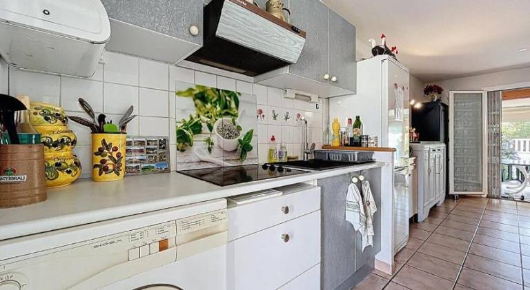 Villa with 1 room for 5 persons in Narbonne