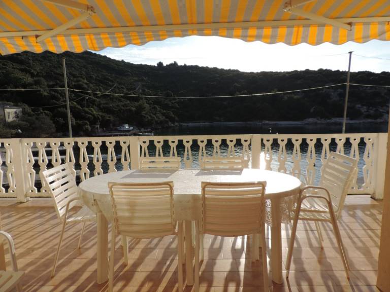 Apartament  Vis