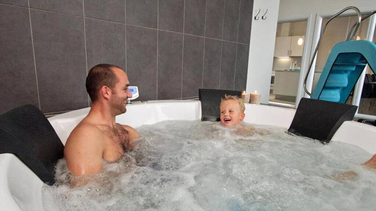 Child-friendly nice vacation home with garden, sauna & hot tub | Pets are welcome — photo 3