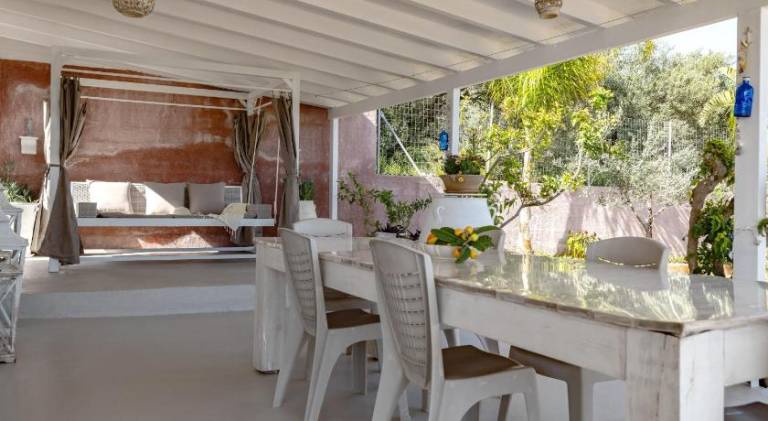 Lovely villa with yard, terrace & barbeque | Pet-friendly — photo 3
