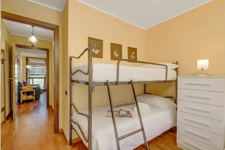 Family-oriented beautiful holiday apartment | Mountain view | Close to the ski | Pets are welcome — photo 5