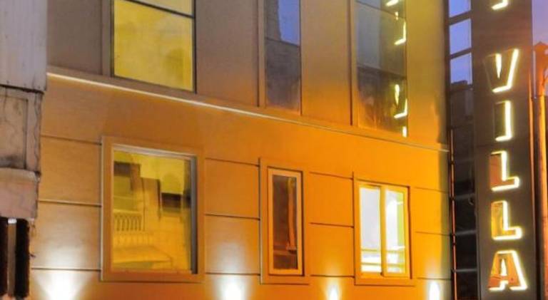 Hotel Pinky Villa Heritage Boutique Suites