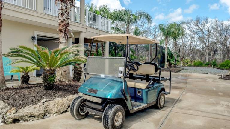 Child-friendly vacation home with fast internet, grill & yard | Sea view | Beach nearby | Pet-friendly — photo 3