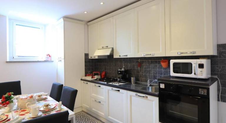 House with 1 room for 5 persons — photo 2