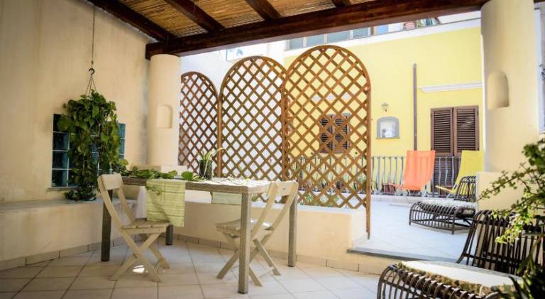 Holiday apartment | Pets are welcome in Lipari