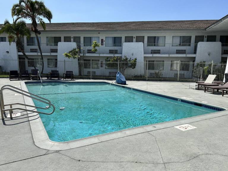 Garden Grove Inn — photo 3