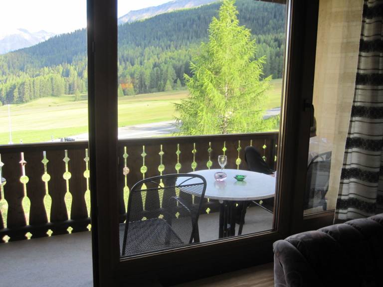 Holiday apartment with grill & patio — photo 3