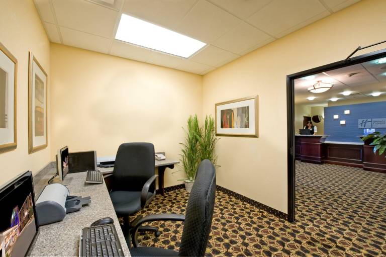 Holiday Inn Express & Suites Willcox By IHG — photo 4