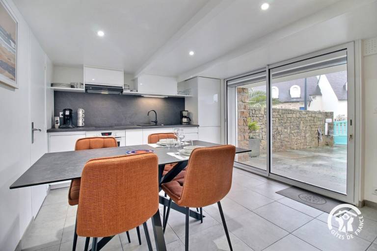 Gite with barbeque, yard & patio | Close to the beach | Dogs allowed — photo 5