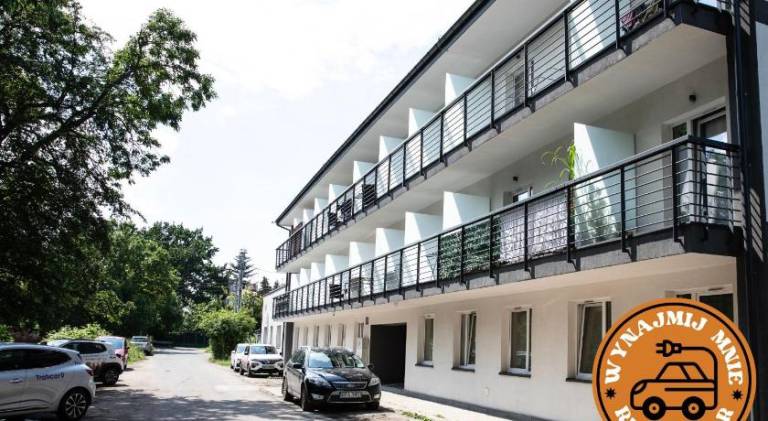 Serviced apartment with terrace & yard | Pet-friendly — photo 4