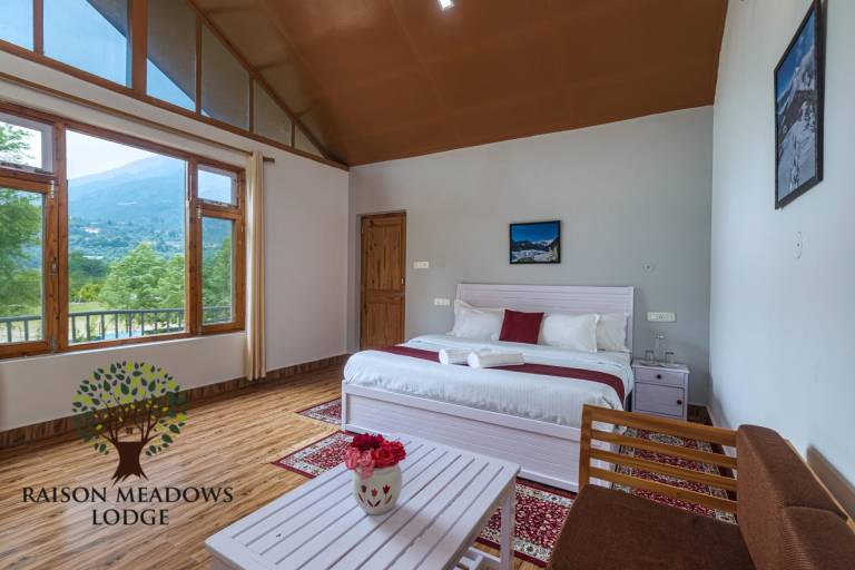 RAISON MEADOWS LODGE — photo 2