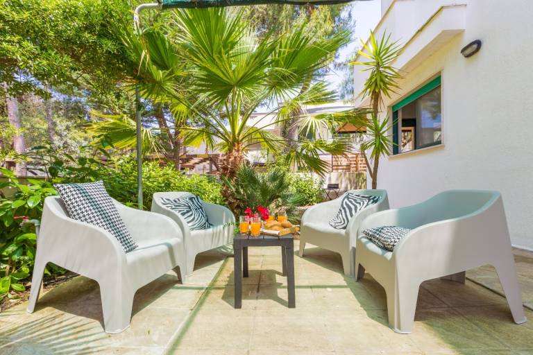 House with 3 rooms for 6 persons in Carovigno